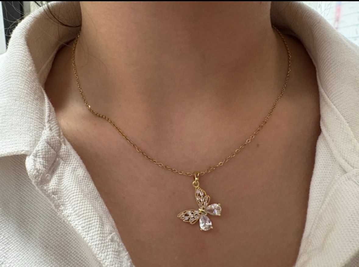Colar Borboleta – Delicadeza e Leveza ✨