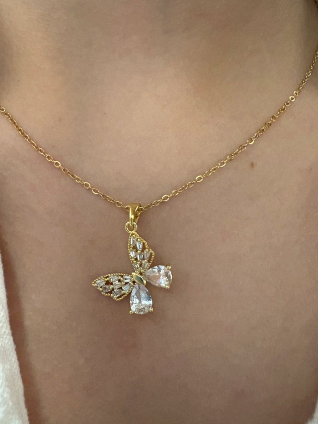 Colar Borboleta – Delicadeza e Leveza ✨