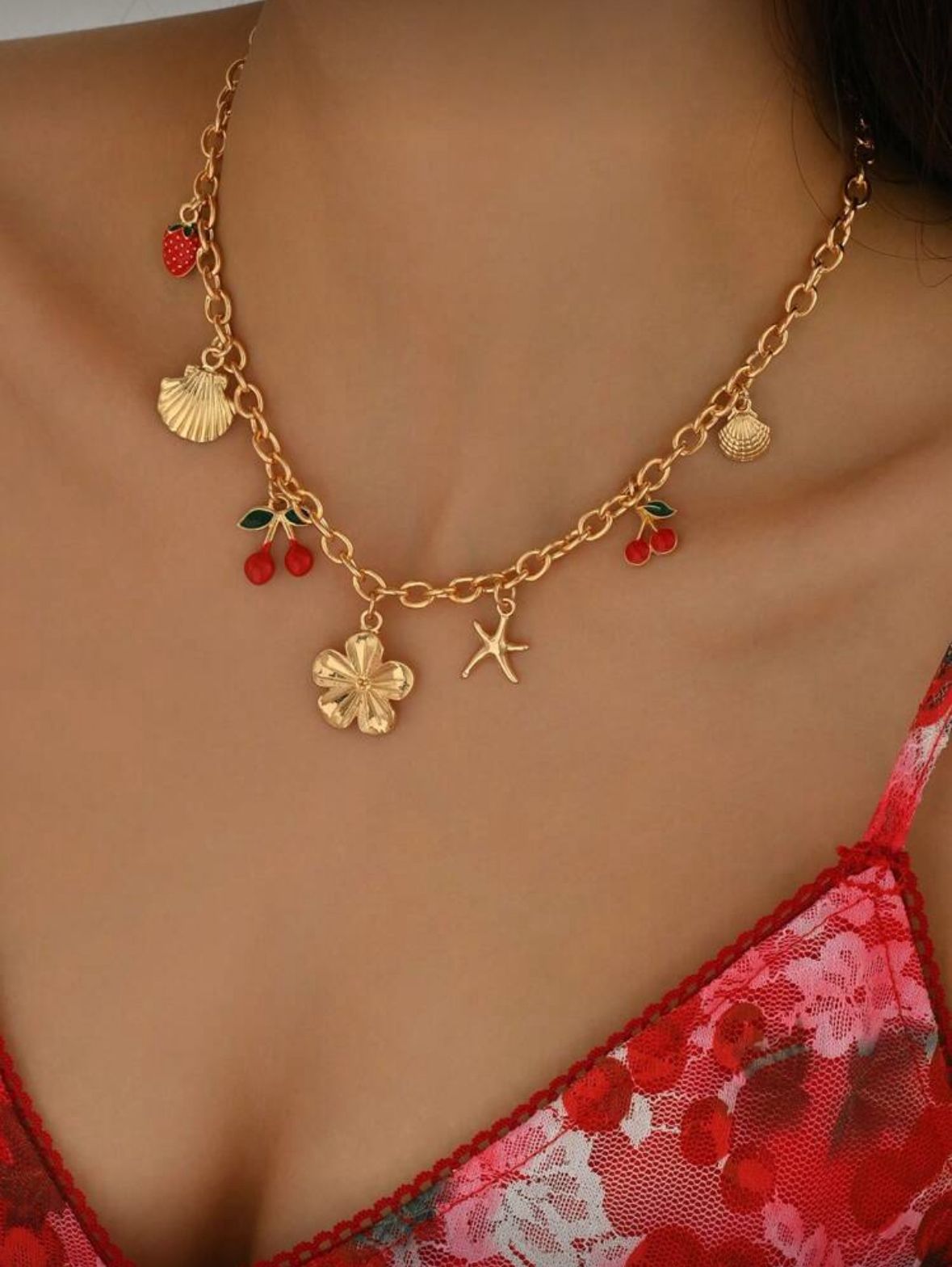 Colar Coração e Pimenta – Estilo e Energia ✨