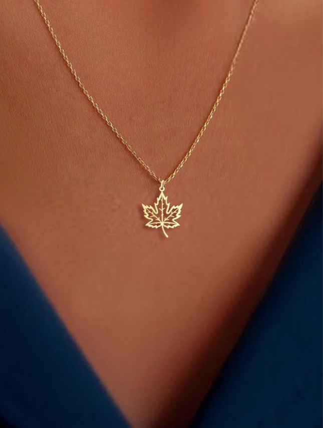 Colar Minimalista Folha de Bordo 🍂 – Aço Inoxidável